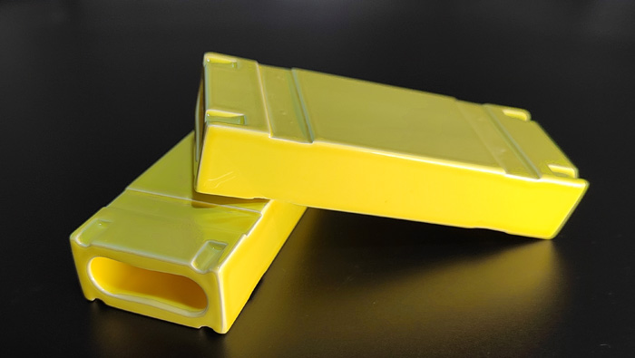 Yellow Ceramic Cavity Reflectors for Industrial Lasers